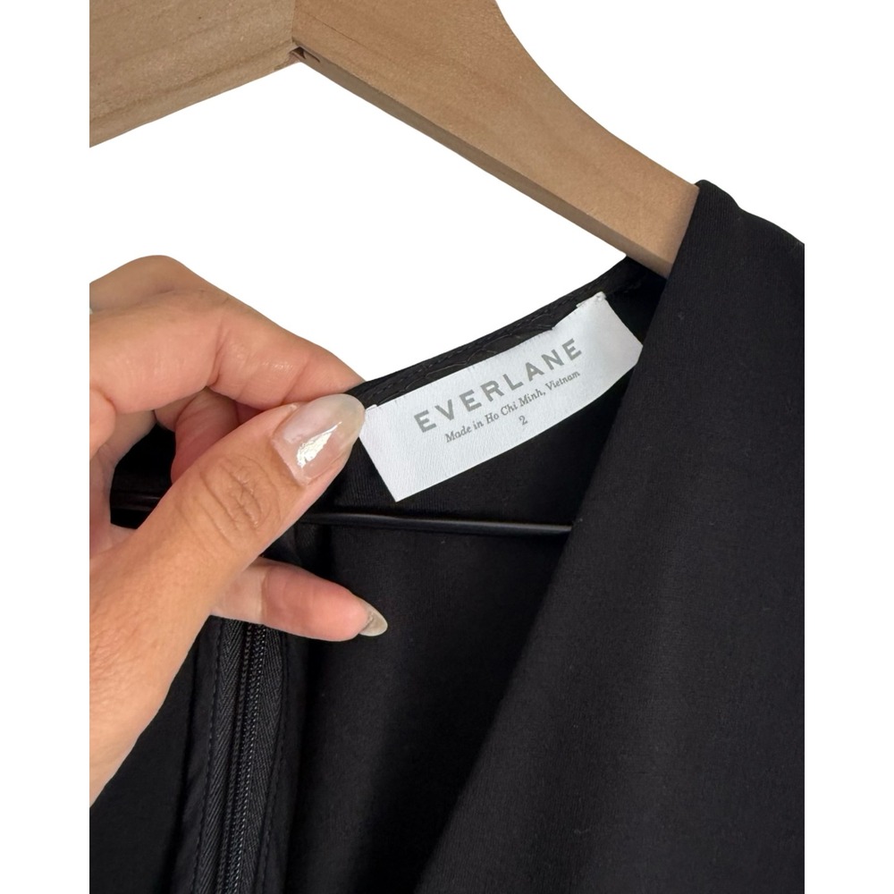 Everlane Black Sleeveless V-Neck Fit and Flare Mini Dress Size 2 - Picture 2 of 5